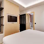 Apartment Modern Souplex A C 2br 6p- Near The Louvre Museum Paris