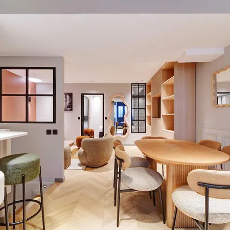 Apartment Modern Souplex A C 2br 6p- Near The Louvre Museum